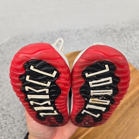 Jordan 11 Retro Low Concord Bred TD Casual Daily Sneaker Kids 6c 505836-160 - Picture 10 of 12